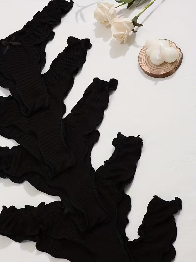 Zestaw 5 stringów V – minimalistyczna forma i subtelna kokarda