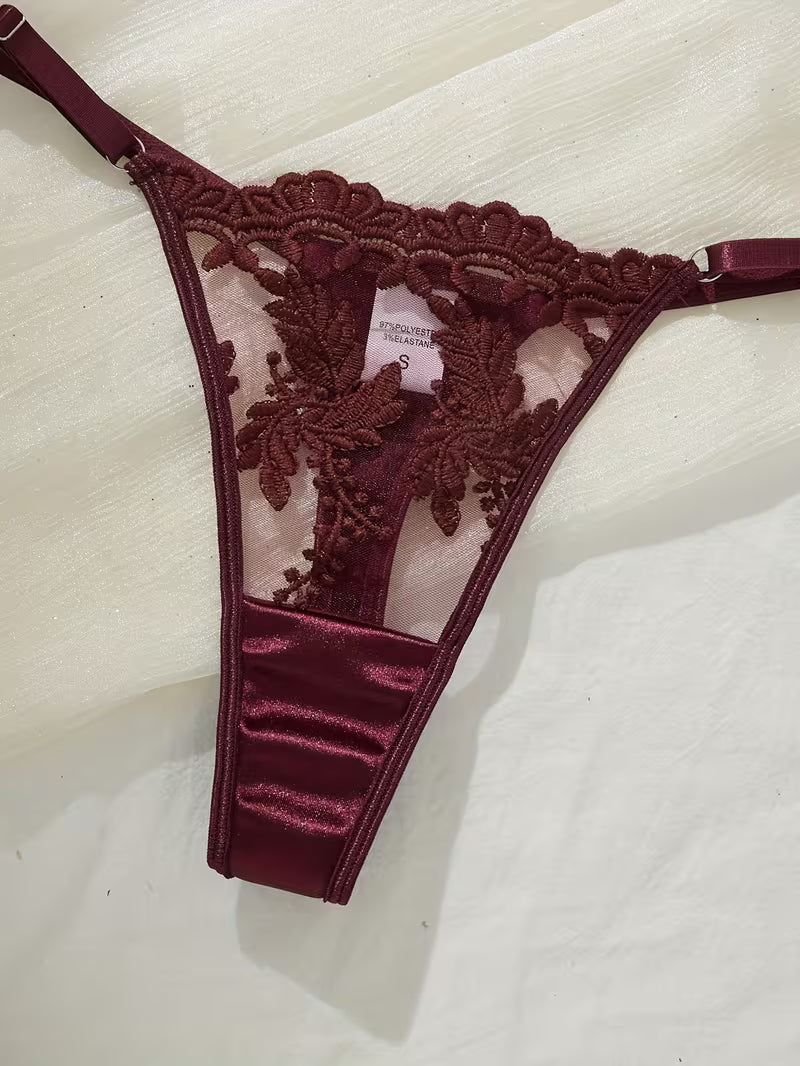 Haftowany komplet bielizny damskiej – burgund i półprzezroczysta elegancja