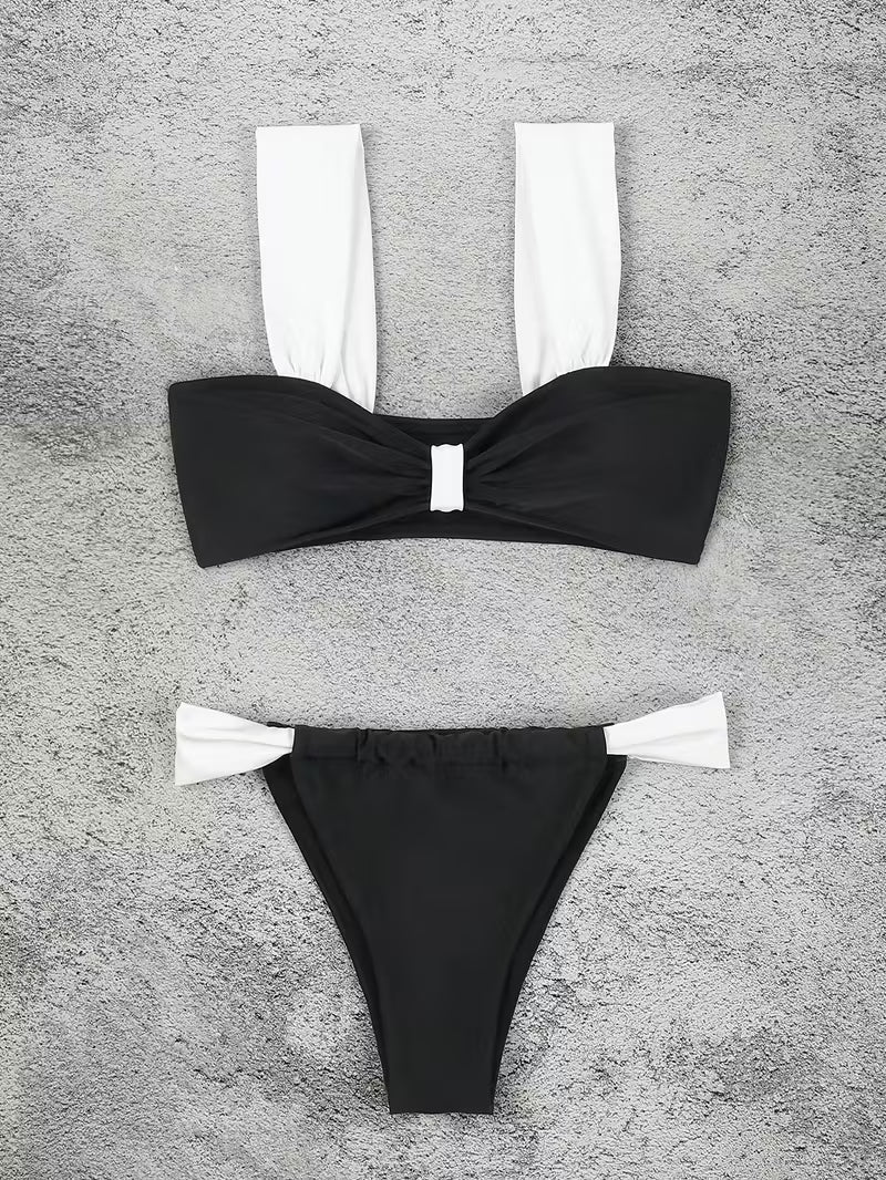 Czarno-biały komplet bikini damski – nowoczesny minimalizm i elegancki kontrast