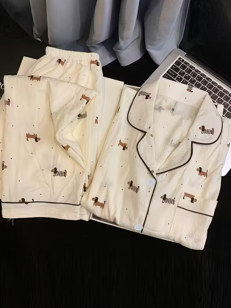 Damska wiskozowa piżama dwuczęściowa – lekka klasyka z subtelnym wzorem