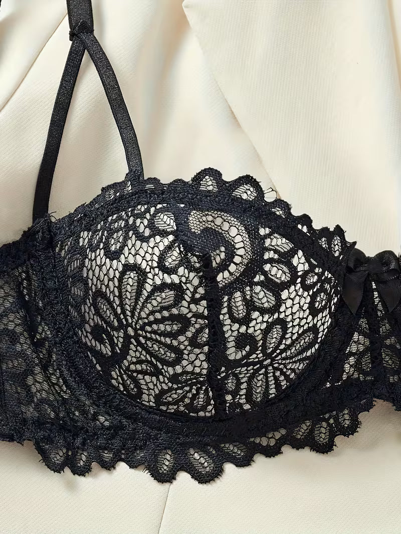 Koronkowy komplet bielizny – czarna elegancja i subtelna przejrzystość