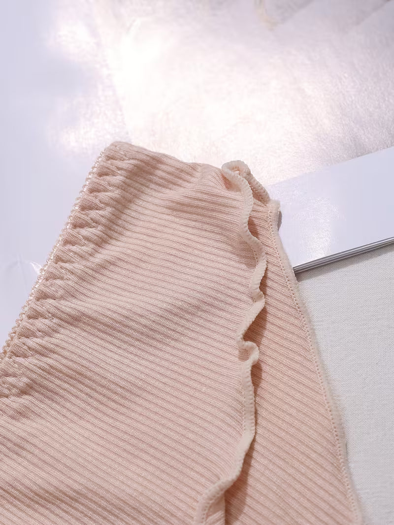 Zestaw damskich majtek z wiskozy – miękka codzienność i subtelny detal