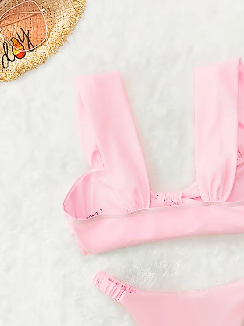Różowy komplet bikini damski –  kobiecy i elegancki styl