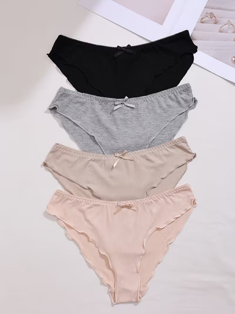 Zestaw damskich majtek z wiskozy – miękka codzienność i subtelny detal