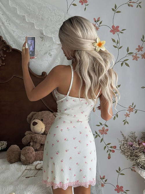 Koronkowa koszula nocna damska – zmysłowa elegancja na letnie wieczory